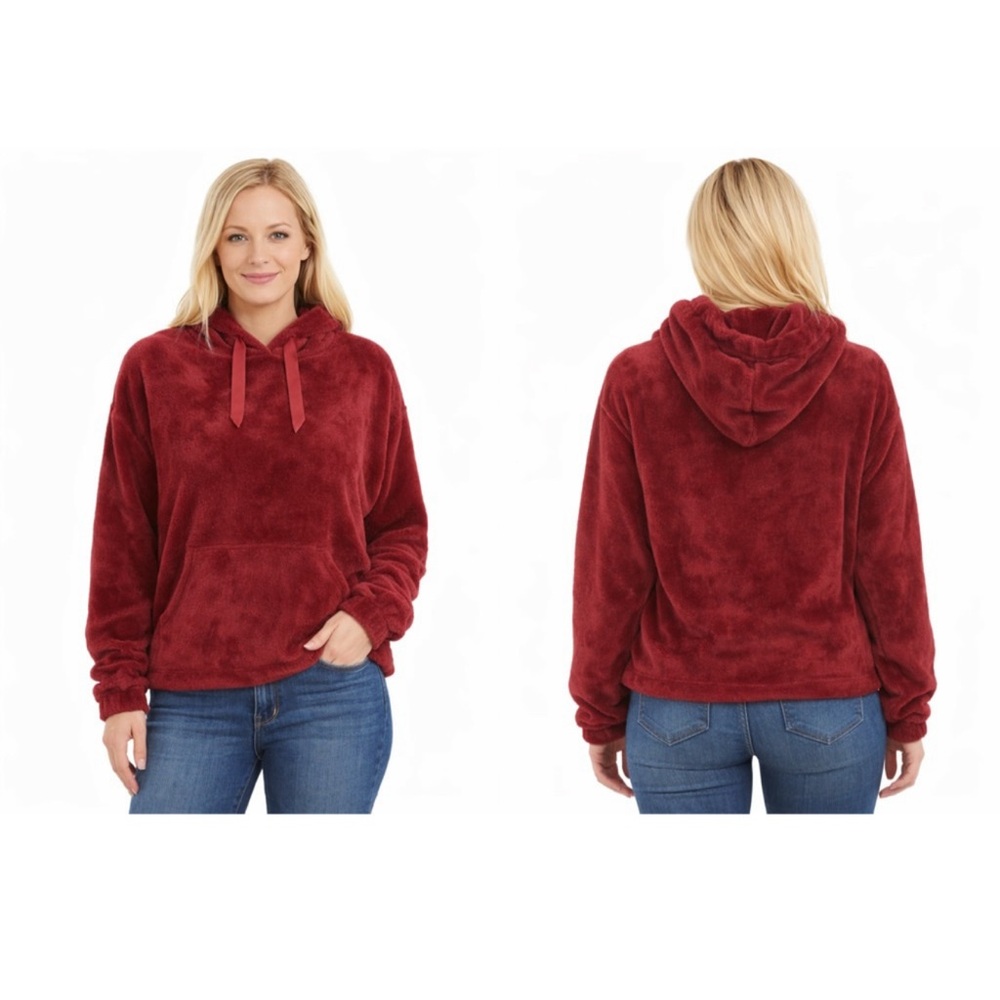 LC Lauren Conrad Plush Hooded Pullover in Burgundy Red